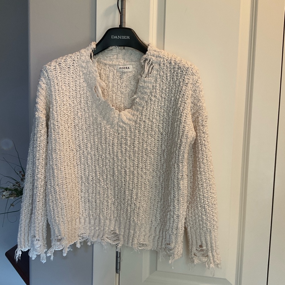 Oversized Knitted Distressed Sweater